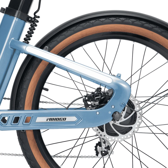 Bici Elettrica Doppia Batteria Motore 250W Autonomia 206km Navigazione Bluetooth
